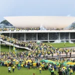 Zé Felipe elogia Virginia em homenagem de Dia das Mães