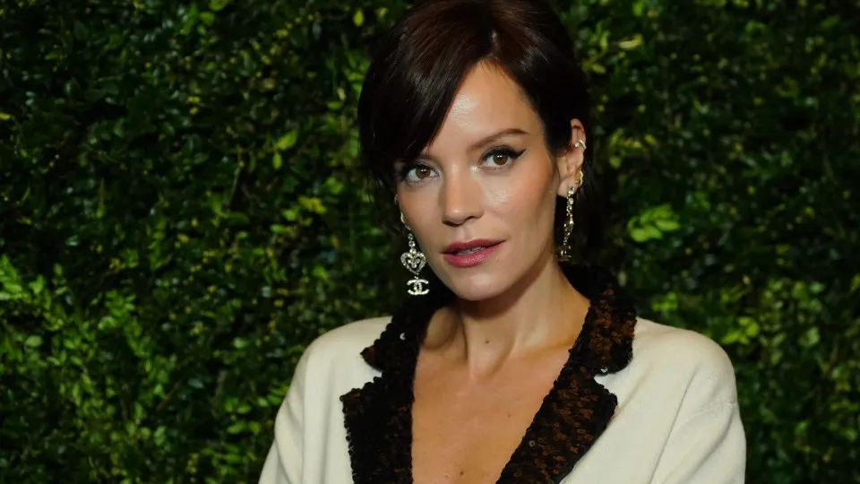 Lily Allen pulica que quer