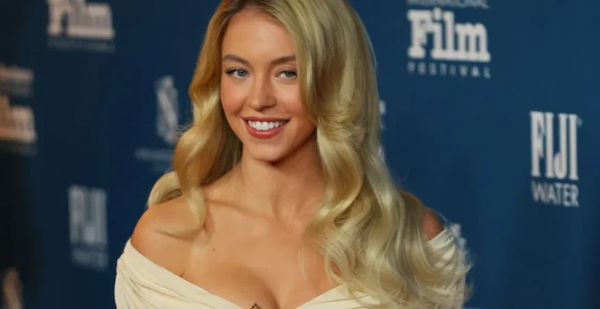 Produtoras de conteúdo no OnlyFans se revoltam com Sydney Sweeney em