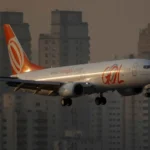 PM usa bombas, ‘corredor polonês’ e gás para desocupar reitoria da USP