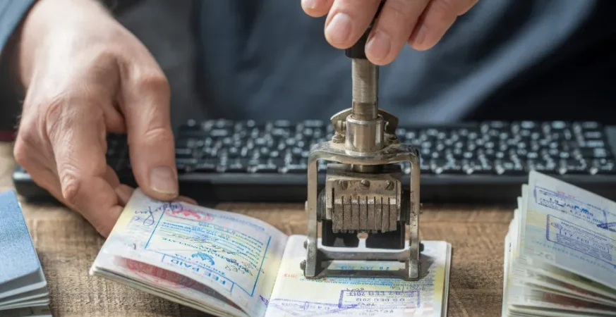 Brasil suspende exigência de visto para chineses até dezembro de 2026
