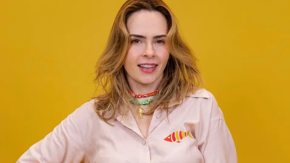 Em estreia como palestrante, Ana Paula Renault diz detestar coaches