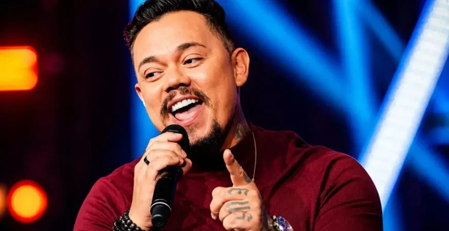 Cantor sertanejo Adriano Muniz é encontrado morto em apartamento no DF