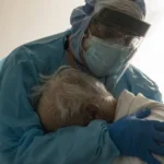 Pandemia de Covid causou 22,1 milhões de mortes, o triplo do registrado inicialmente, diz OMS