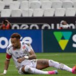 Neymar pode ser cortado da Copa? Entenda a situação