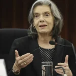 Cármen Lúcia relata que evitava reclamar do trabalho para não ser estigmatizada