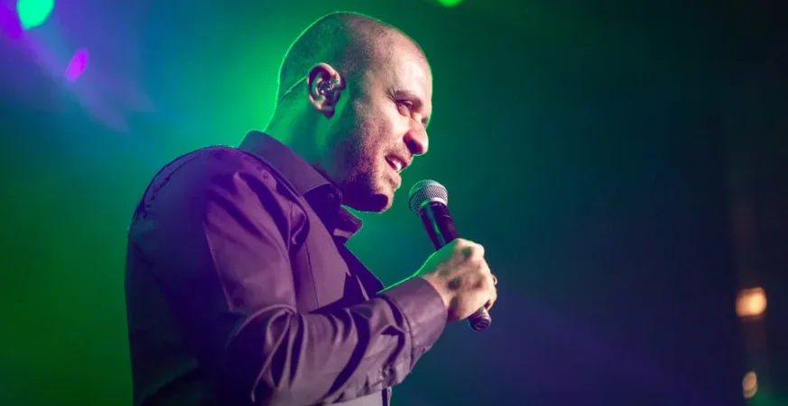 Diogo Nogueira é internado e cancela shows após perder a voz