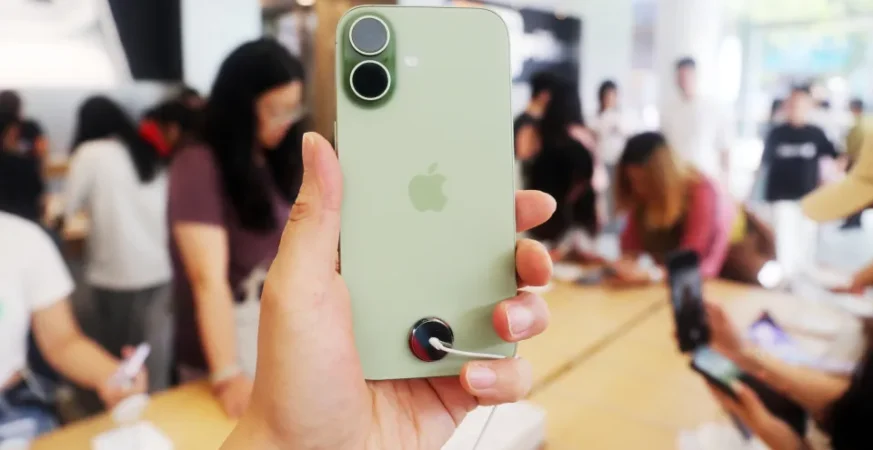 iPhone 17 foi o celular mais vendido em todo o mundo no começo de 2026