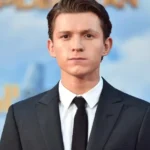 Tom Holland sobre luta contra alcoolismo: