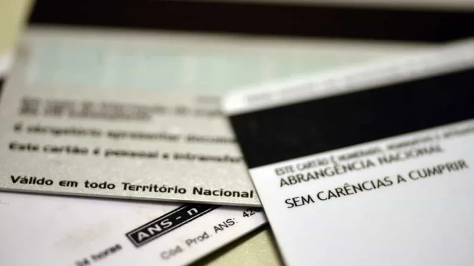 Número de beneficiários de planos de saúde sobe em abril para 52,958 milhões, diz ANS
