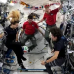NASA leva bola da Copa do Mundo ao Espaço; veja as imagens!