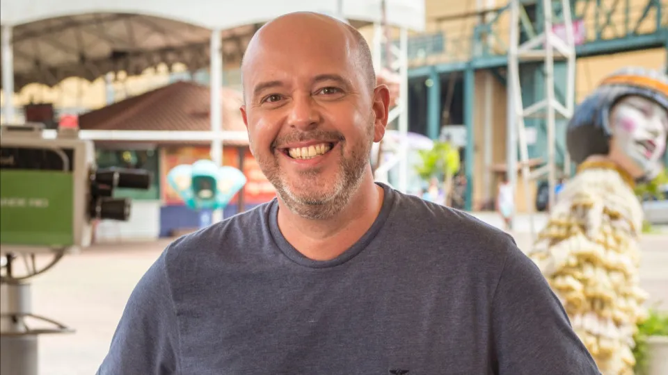 Alex Escobar deixa cobertura da Copa do Mundo 2026 após mal-estar