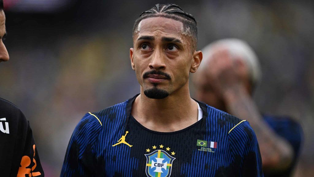 Lesionado, Raphinha pode ser substituído pela Seleção na Copa do Mundo? Entenda