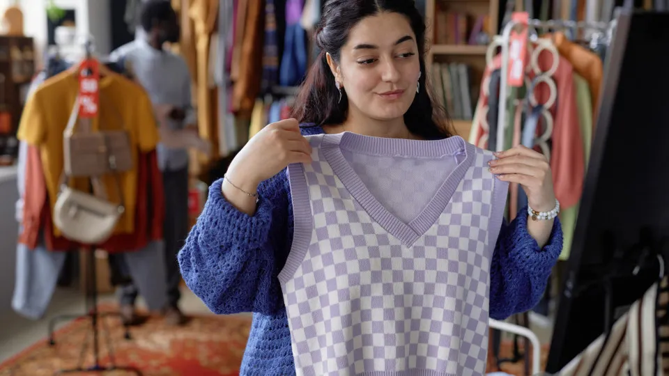 Google Fotos ganha IA que monta looks com as roupas do usuário