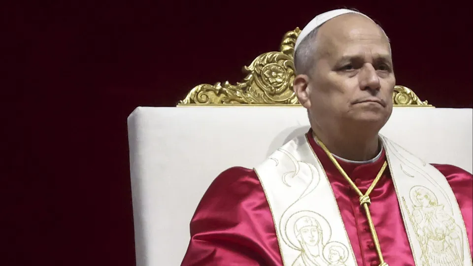 Grupo ultratradicionalista desafia papa e reabre risco de cisma na Igreja Católica