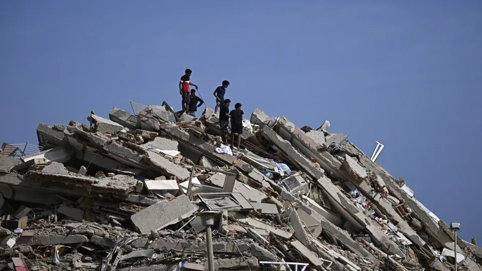 Venezuelanos deportados dos EUA estão desaparecidos após chegar a La Guaira antes de terremotos