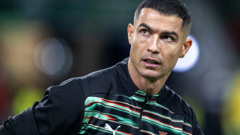 CR7 bloqueia Wi-Fi e 5G para dormir melhor. Será que funciona?