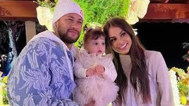 Mãe de Helena diz que filha de Neymar não foi convidada para ir à Copa