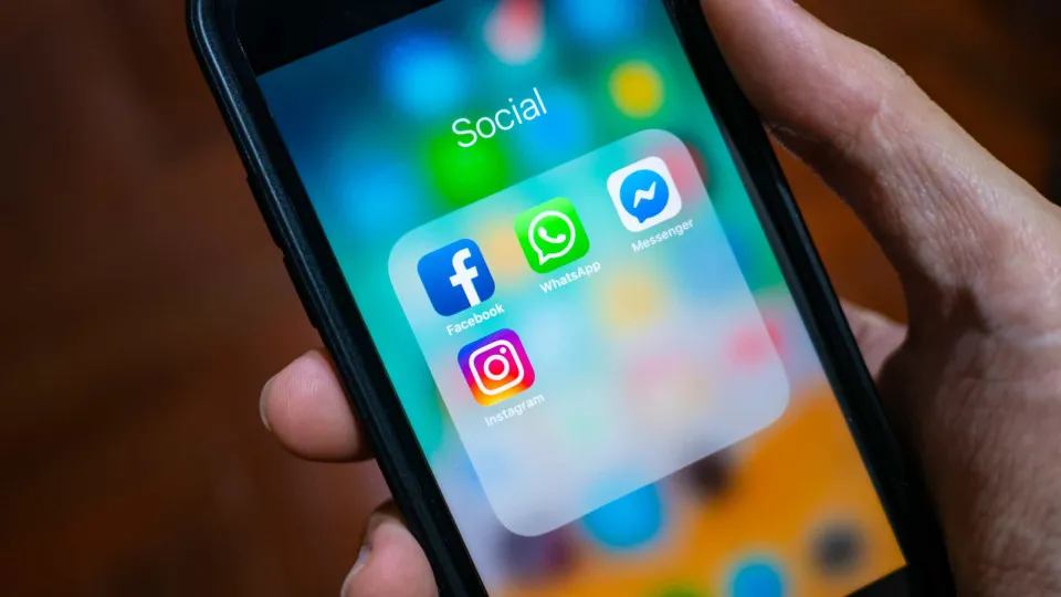 Europa obriga Meta a reabrir WhatsApp a assistentes de IA de terceiros