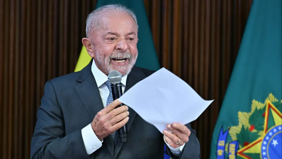 Brasil rebate EUA e diz que tarifaço prejudicaria empresas americanas