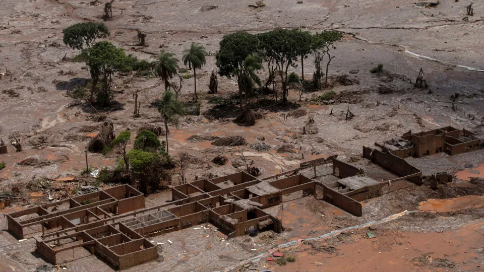 Tragédia de Mariana: Samarco prorroga adesão a programa de indenização