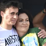 Michelle Bolsonaro recebe apelido na direita após treta com Flávio; veja