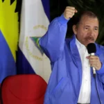 Ortega volta de sumiço e diz que