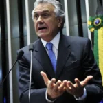 Proposta de Flávio de adiar tarifaço para depois das eleições é inaceitável, diz Caiado
