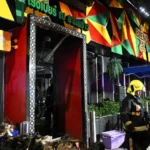 Incêndio em pub mata ao menos 27 na capital da Tailândia