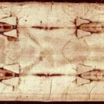 O que um novo estudo de DNA revela sobre a história do Santo Sudário