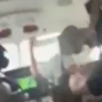 Passageiros entram em desespero após aeronave