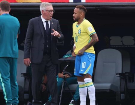 neymar e carlo ancelotti pela seleção