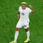 Antonio Nusa comemora gol da Noruega