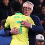 Ronaldo “culpa” Vini Jr. e Ancelotti por eliminação do Brasil: “Muitos erros”