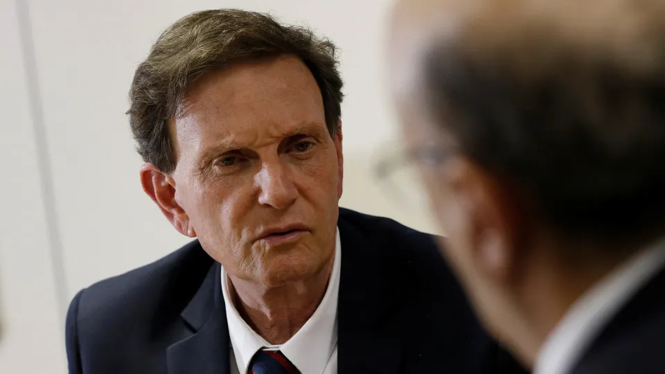 Mendonça suspende inelegibilidade de Crivella e abre caminho para disputa ao Senado no RJ