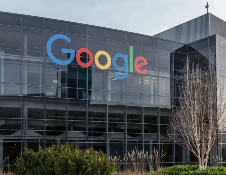 Estudo aponta riscos da IA do Google para crianças e adolescentes