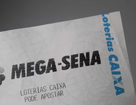 Mega-Sena 3032 acumula e poderá pagar R$ 35 milhões no sábado (18); confira o resultado