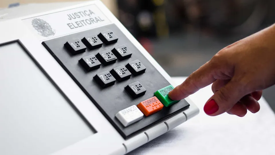 38% dizem não saber ou lembrar voto para governador em 2022, diz Datafolha