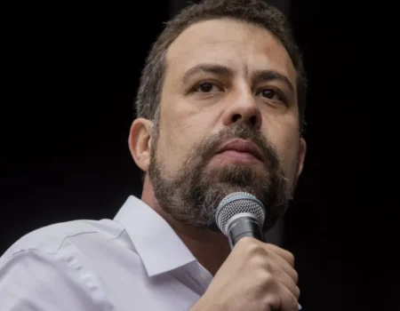 Boulos critica Tabata após vídeo sobre projetos aprovados na Câmara