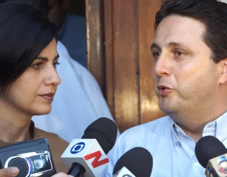 Garotinho tenta viabilizar candidatura em meio a polêmica sobre vídeo de Vorcaro