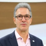 Zema diz que exigirá estudo só de homem no Bolsa Família porque mulher