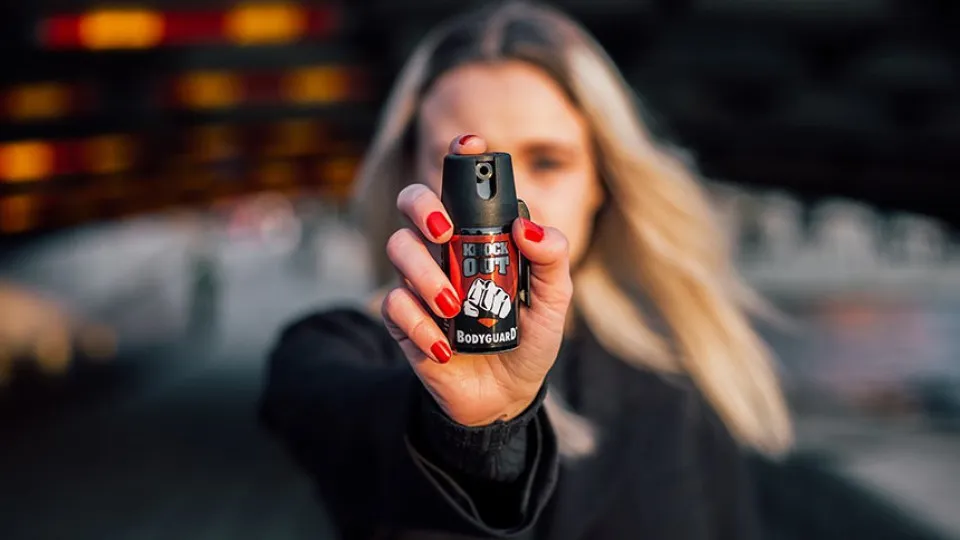Congresso aprova spray de pimenta para defesa pessoal de mulheres e texto vai à sanção