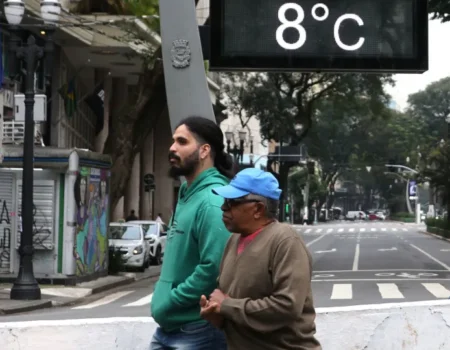 Massa polar derruba temperaturas e pode levar frio de -8°C ao Sul