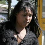 Ex-mulher do goleiro Bruno está intubada em estado grave