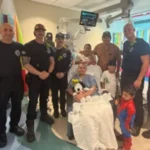 Menina de 11 anos leva tiro na cabeça durante tiroteio em McDonald