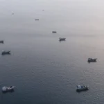 EUA atacam Irã após ofensiva contra navios no Estreito de Ormuz