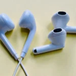 Fones com ou sem fios? Veja os pontos positivos e negativos