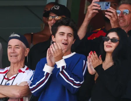 Beyoncé, Rihanna e Tom Cruise roubam a cena na final da Copa