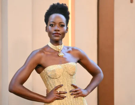 A beleza está nos olhos de quem vê, diz Lupita Nyong